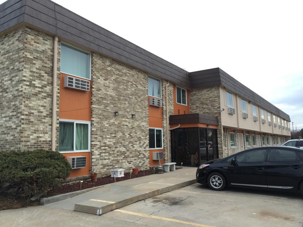 Island Inn Grand Island Ngoại thất bức ảnh